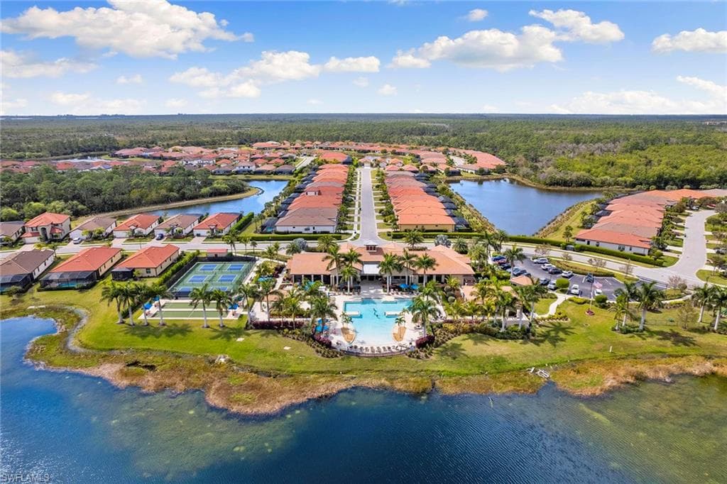 1244 Manado Dr, Naples, FL 34113-48