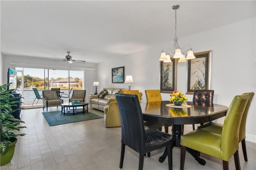 1250 Yesica Ann Cir E102, Naples, FL 34110-5