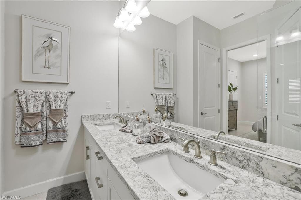 7060 Saona Ct, Naples, FL 34113-19
