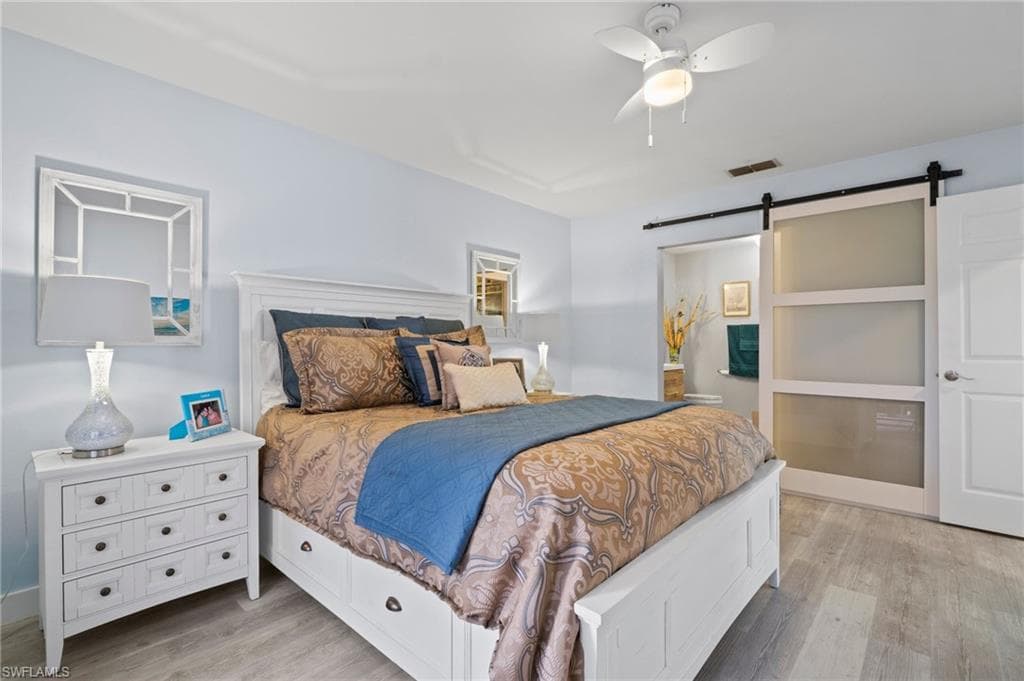 12249 Londonderry Ln, Bonita Springs, FL 34135-11