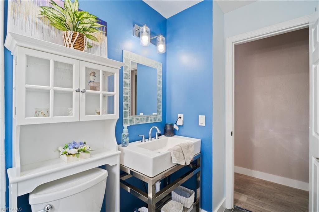 12249 Londonderry Ln, Bonita Springs, FL 34135-21