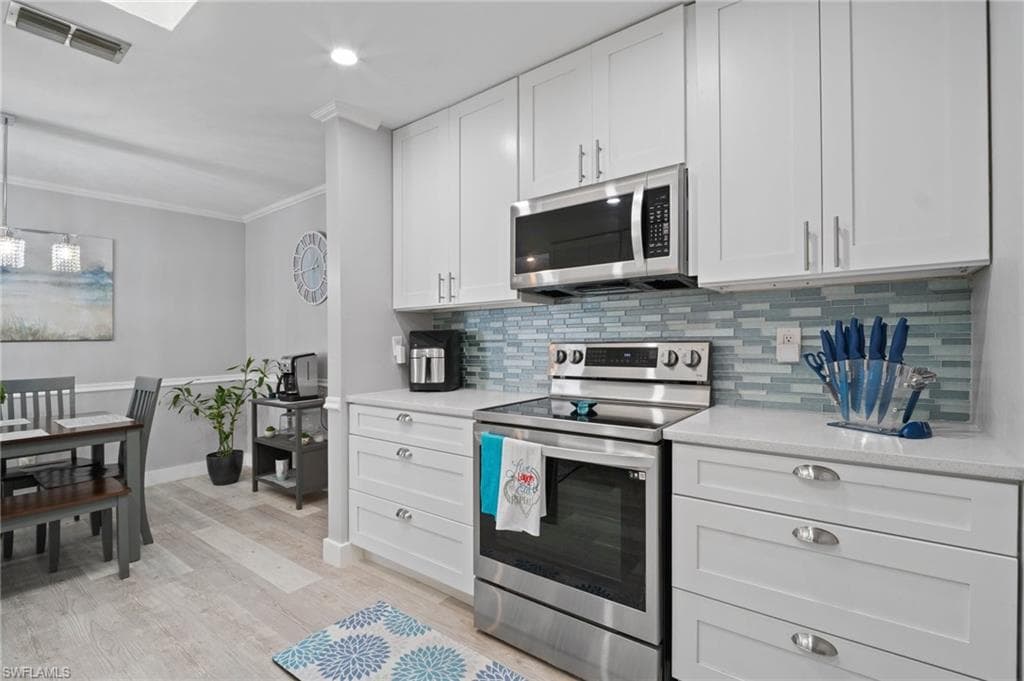 12249 Londonderry Ln, Bonita Springs, FL 34135-28