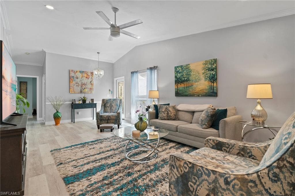 12249 Londonderry Ln, Bonita Springs, FL 34135-3