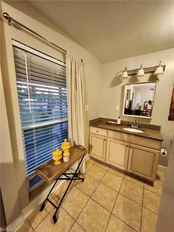 1605 Oakley Ave, Fort Myers, FL 33901-12