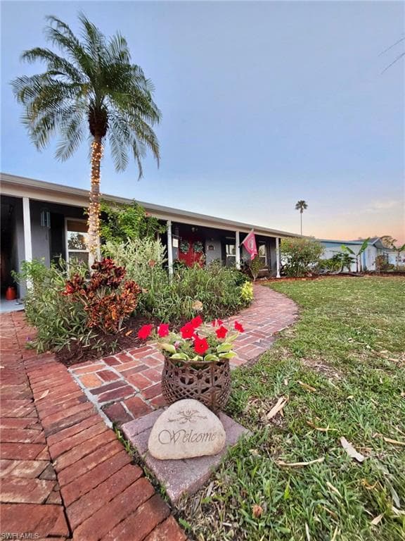 1605 Oakley Ave, Fort Myers, FL 33901-3