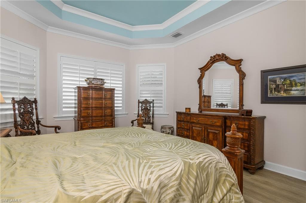 6303 Antigua Way, Naples, FL 34113-22