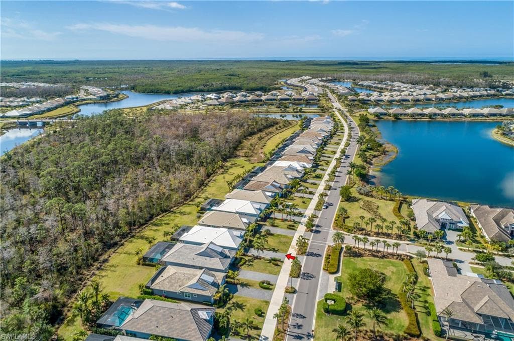6303 Antigua Way, Naples, FL 34113-6