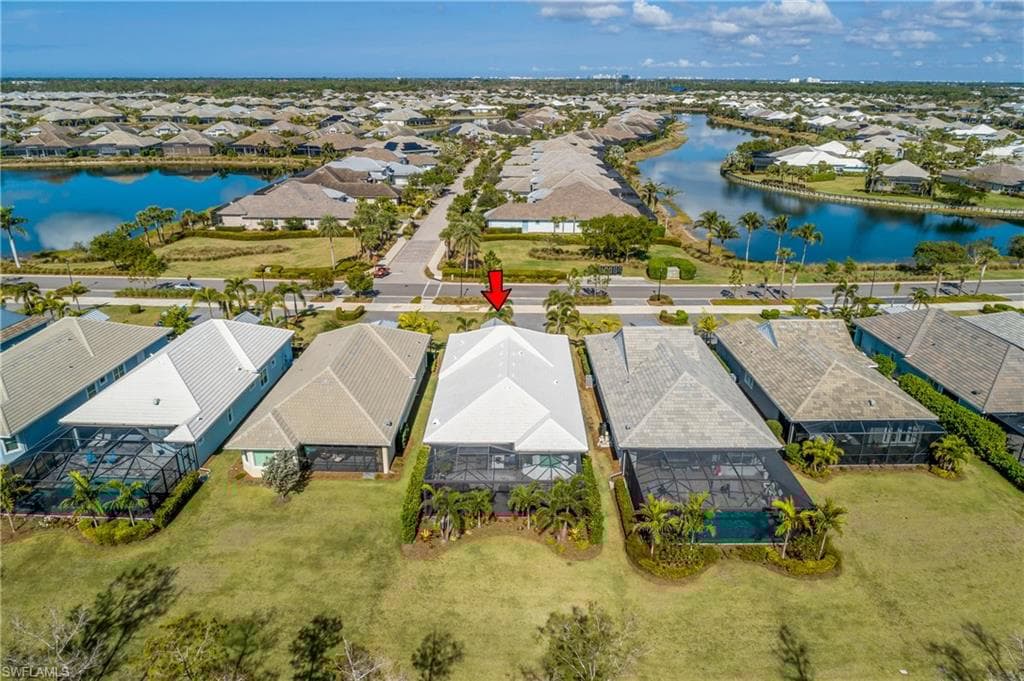 6303 Antigua Way, Naples, FL 34113-8