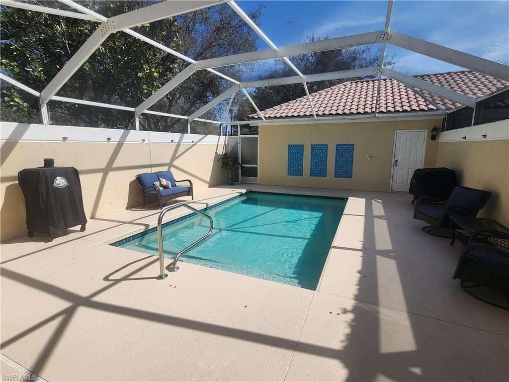 3502 Zanzibar Way, Naples, FL 34119-1