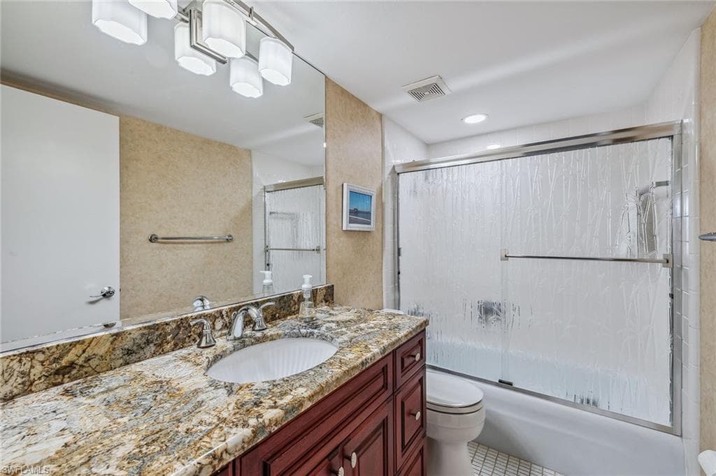 3410 Gulf Shore Blvd N 305, Naples, FL 34103-16