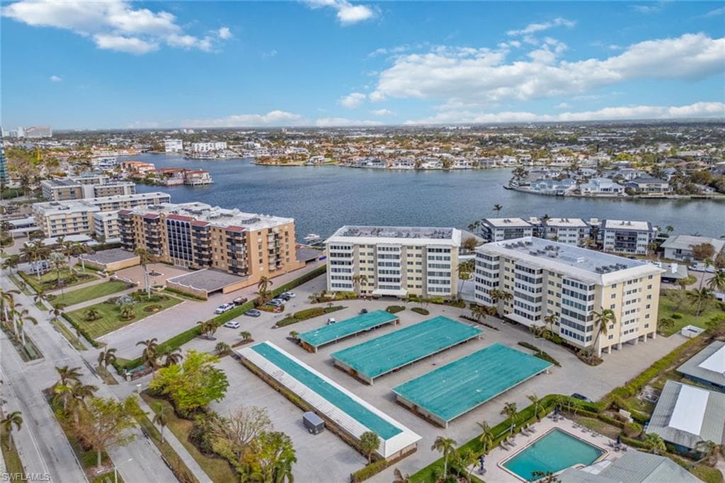 3410 Gulf Shore Blvd N 305, Naples, FL 34103-25
