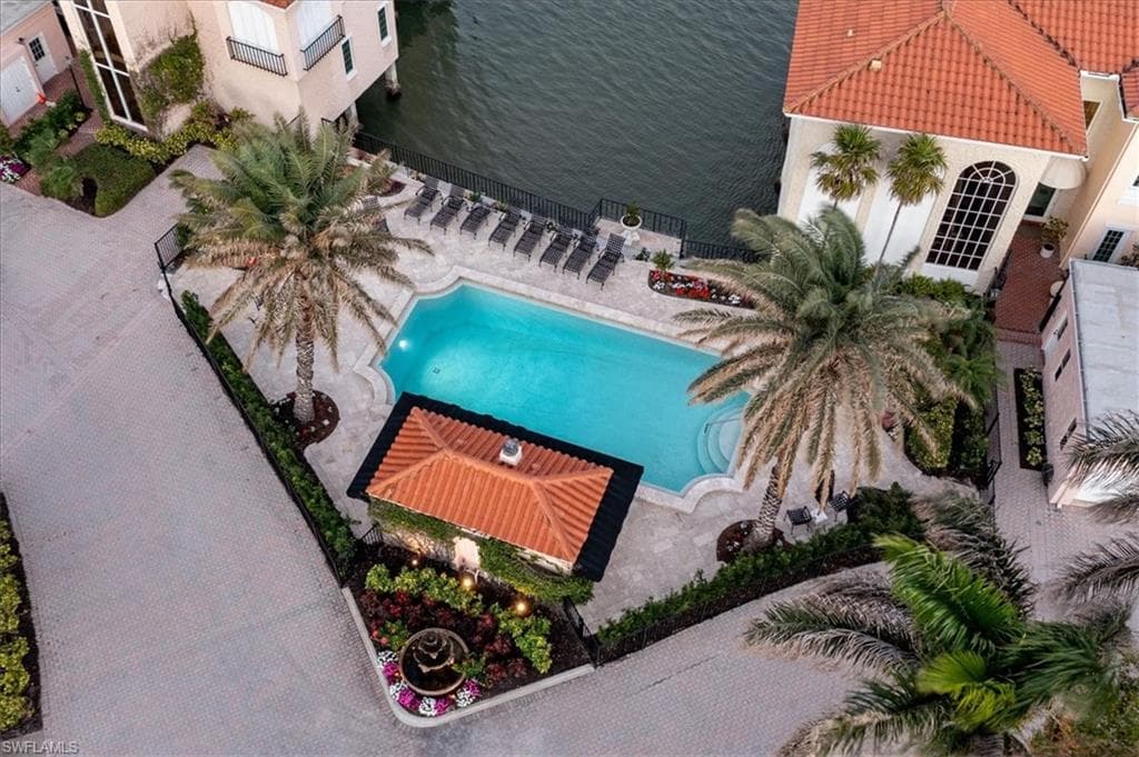 4000 Gulf Shore Blvd N 3300, Naples, FL 34103-35