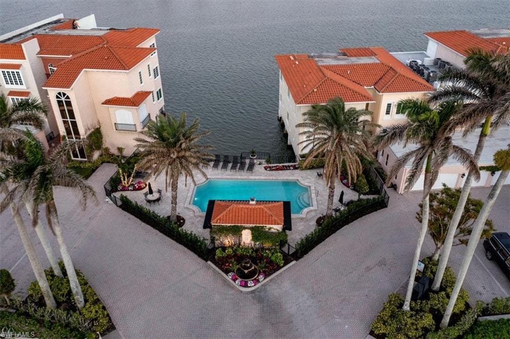 4000 Gulf Shore Blvd N 3300, Naples, FL 34103-36