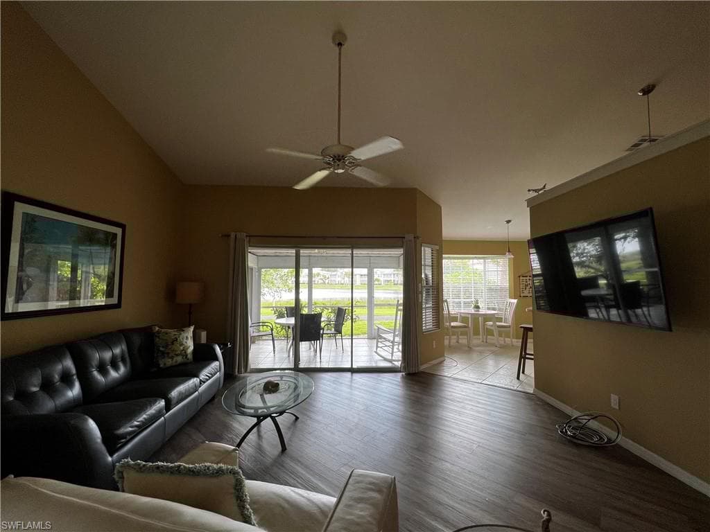 131 Bristol Ln C-16, Naples, FL 34112-10