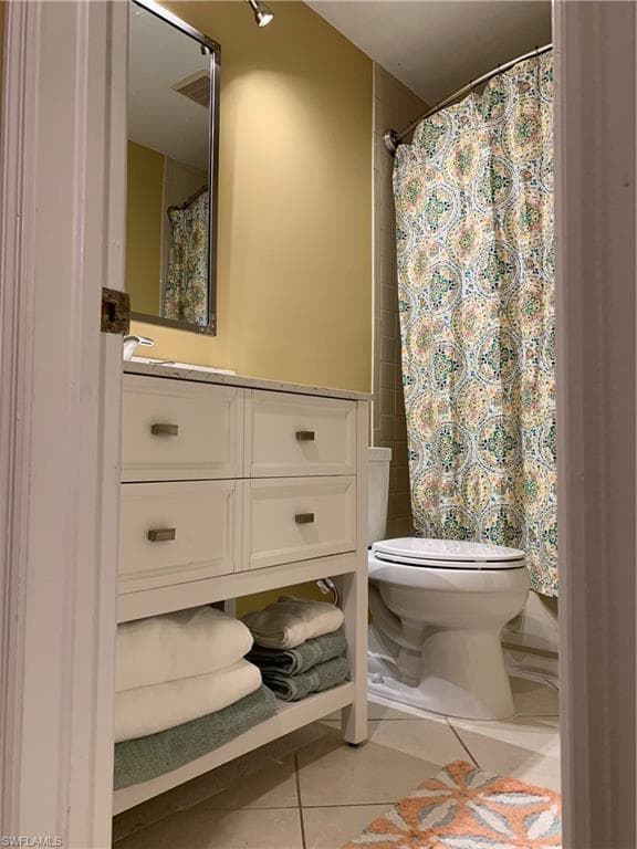 131 Bristol Ln C-16, Naples, FL 34112-22