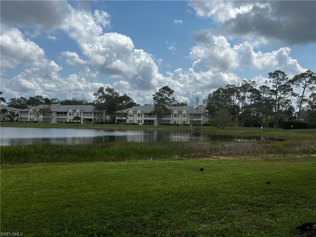 131 Bristol Ln C-16, Naples, FL 34112-32