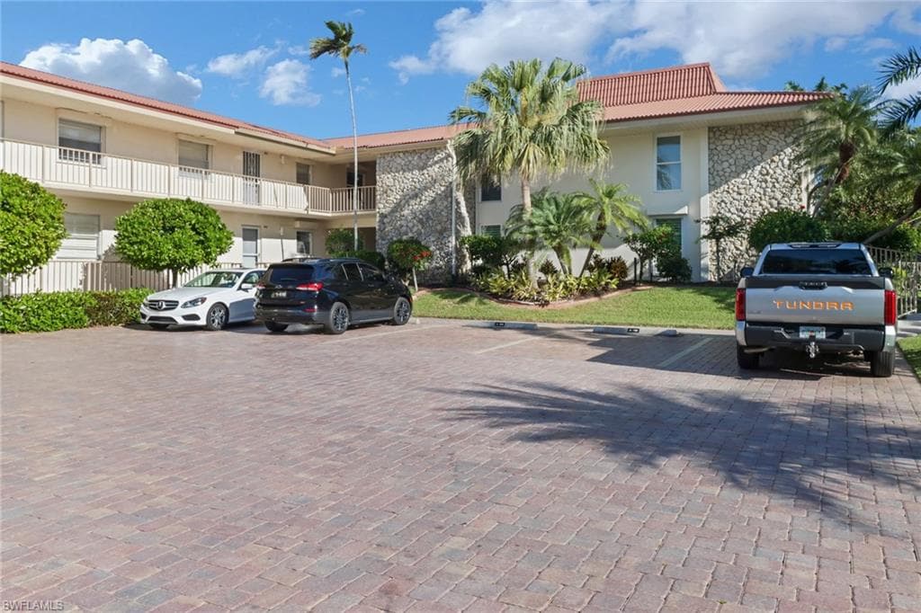 1200 Cherrystone Ct A104, Naples, FL 34102-28