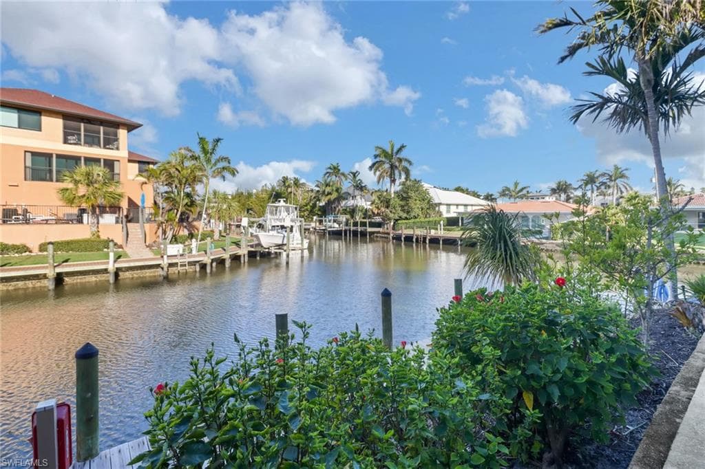 1200 Cherrystone Ct A104, Naples, FL 34102-2