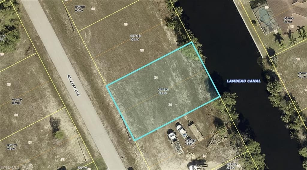 4137 21st Ave, Cape Coral, FL 33909-5