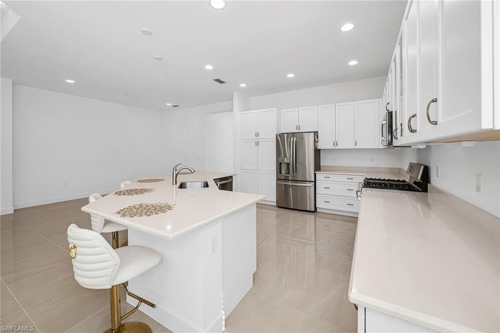 28604 Moraga Ln, Bonita Springs, FL 34135-13