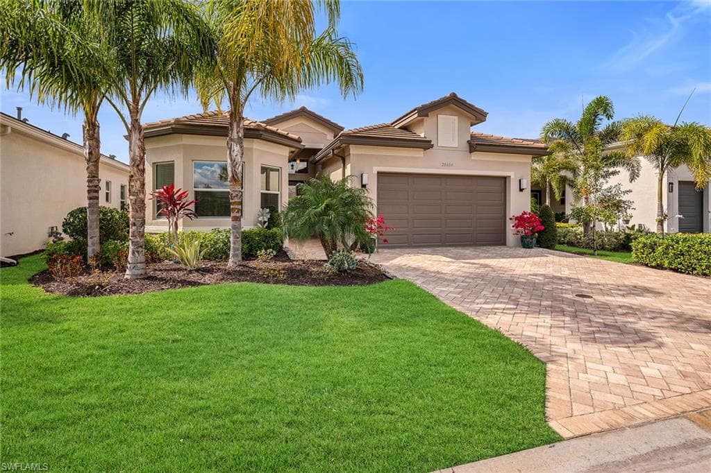 28604 Moraga Ln, Bonita Springs, FL 34135-1