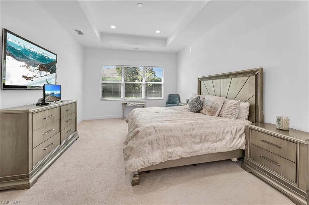 28604 Moraga Ln, Bonita Springs, FL 34135-21