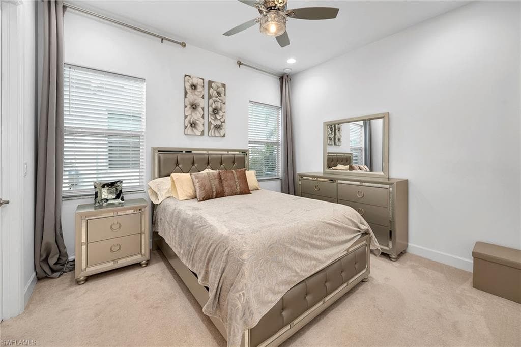 28604 Moraga Ln, Bonita Springs, FL 34135-25