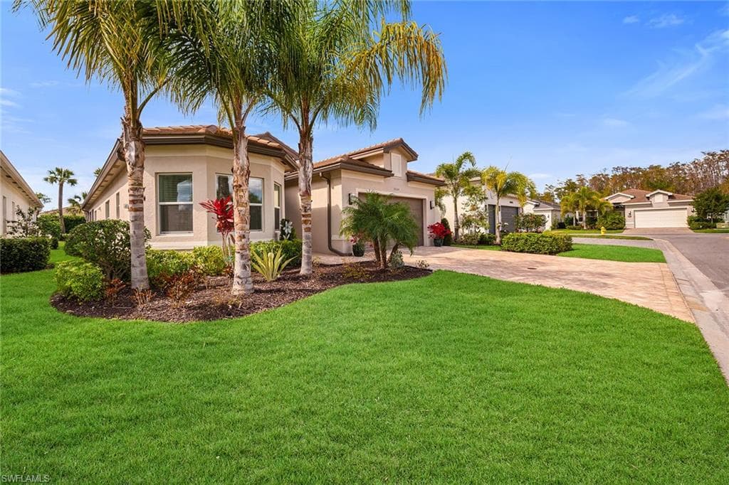 28604 Moraga Ln, Bonita Springs, FL 34135-37