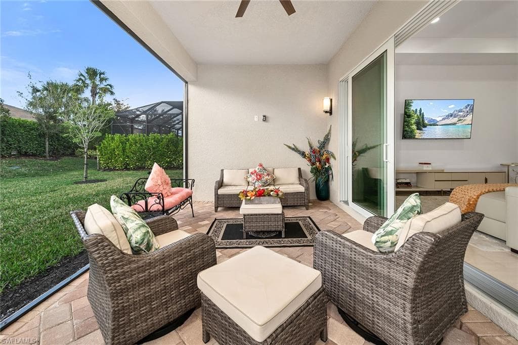 28604 Moraga Ln, Bonita Springs, FL 34135-3
