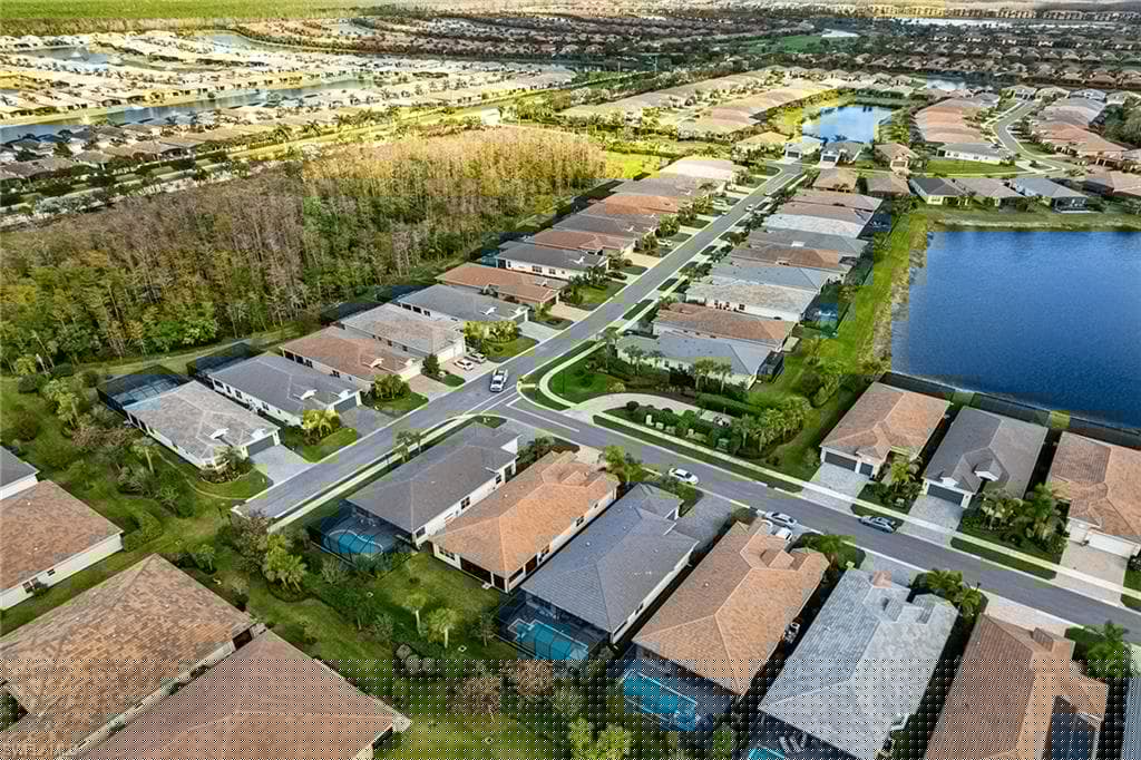28604 Moraga Ln, Bonita Springs, FL 34135-46