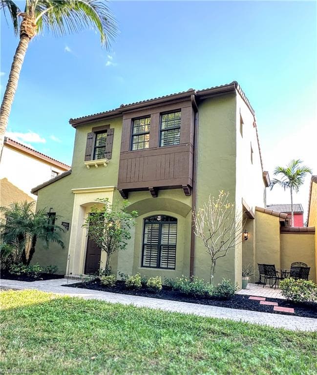 9137 Chula Vista St 12602, Naples, FL 34113-1