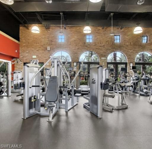 9137 Chula Vista St 12602, Naples, FL 34113-20