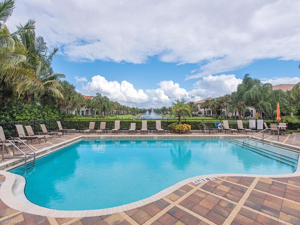 12854 Carrington Cir 203, Naples, FL 34105-16