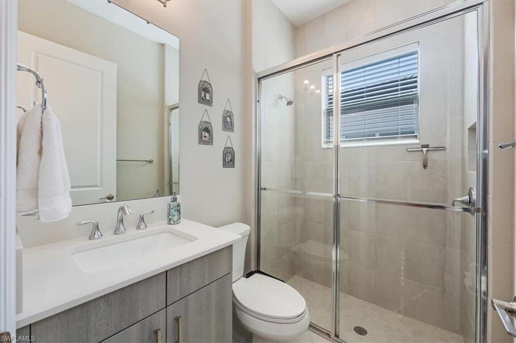 11421 Jacaranda Dr, Naples, FL 34120-14