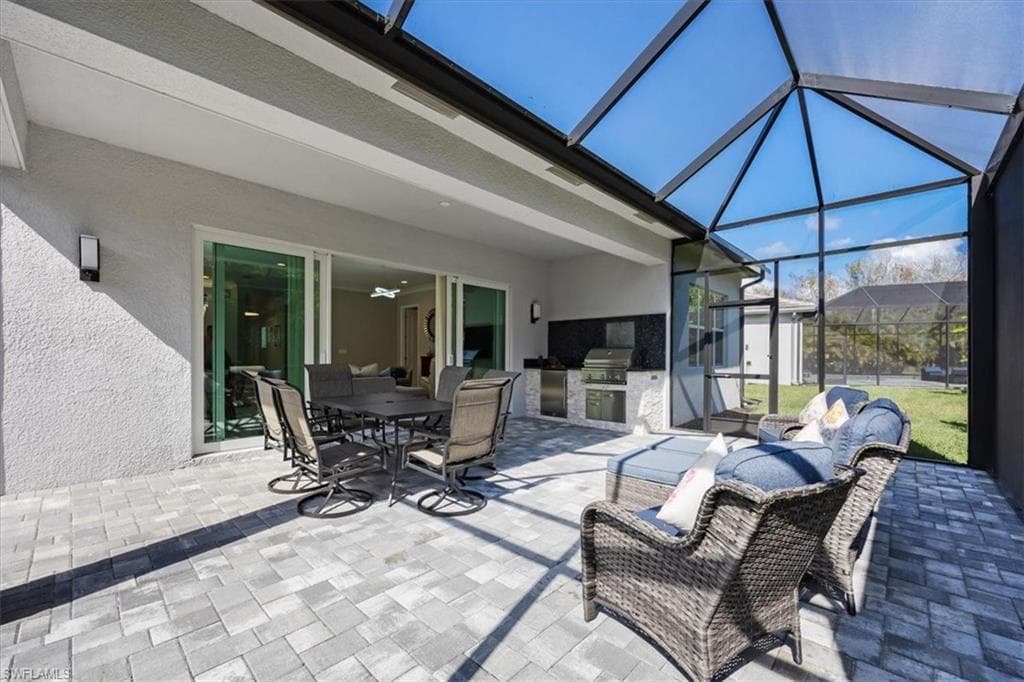 11421 Jacaranda Dr, Naples, FL 34120-18