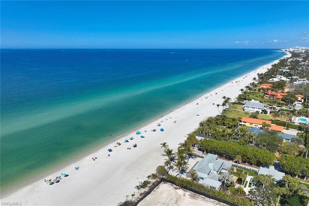 231 11th Ave S, Naples, FL 34102-24