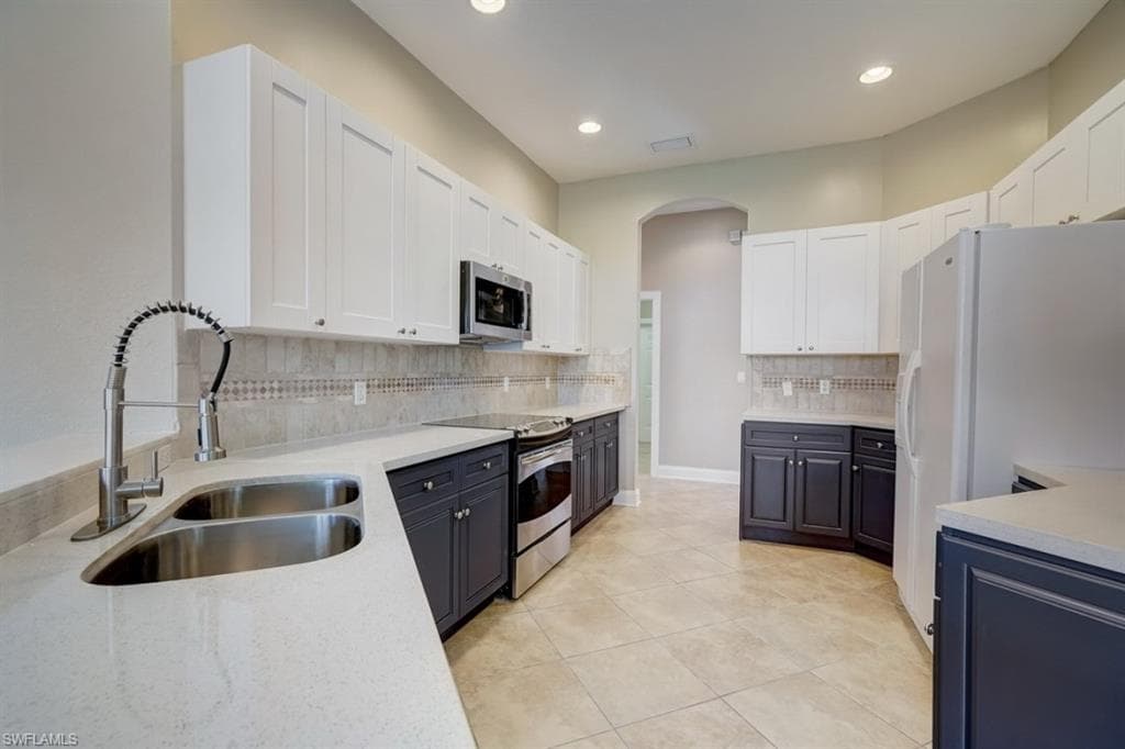 16162 Coco Hammock Way, Fort Myers, FL 33908-13