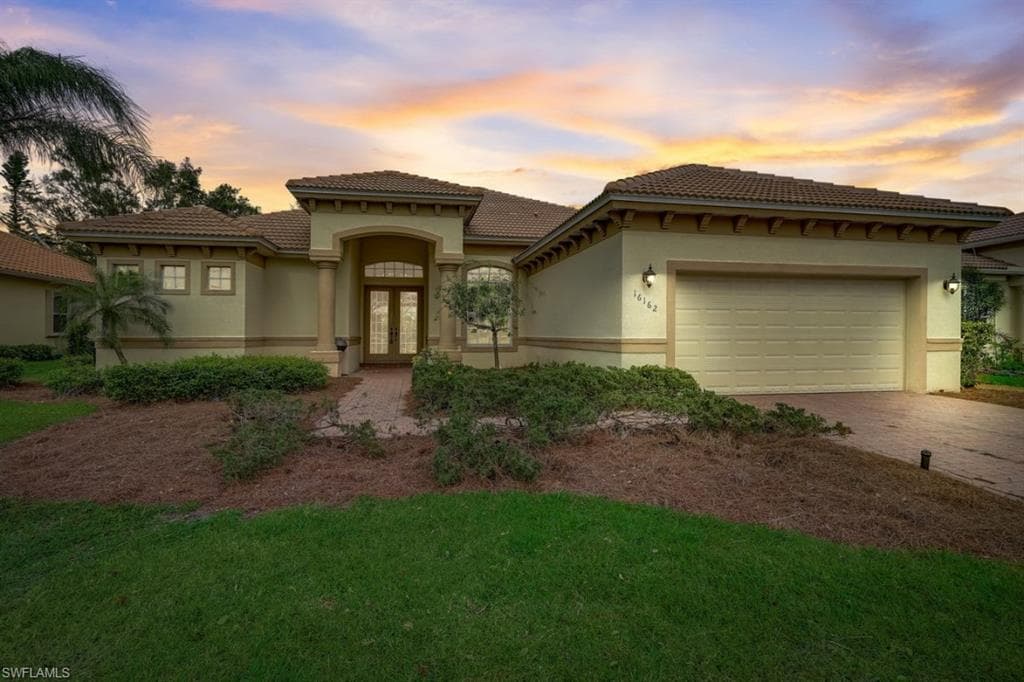 16162 Coco Hammock Way, Fort Myers, FL 33908-3