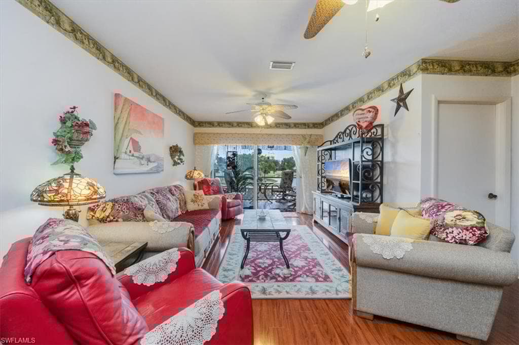 492 Bristle Cone Ln 47, Naples, FL 34113-8