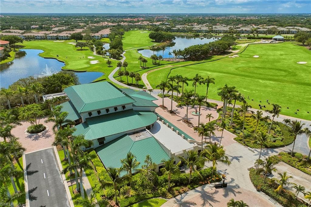 9301 Troon Lakes Dr, Naples, FL 34109-37