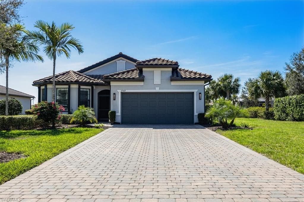 17369 Ashcomb Way, Estero, FL 33928-1