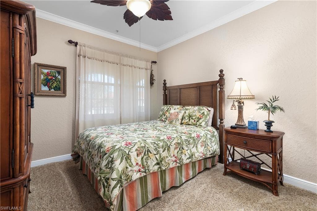 4844 Hampshire Ct 305, Naples, FL 34112-20
