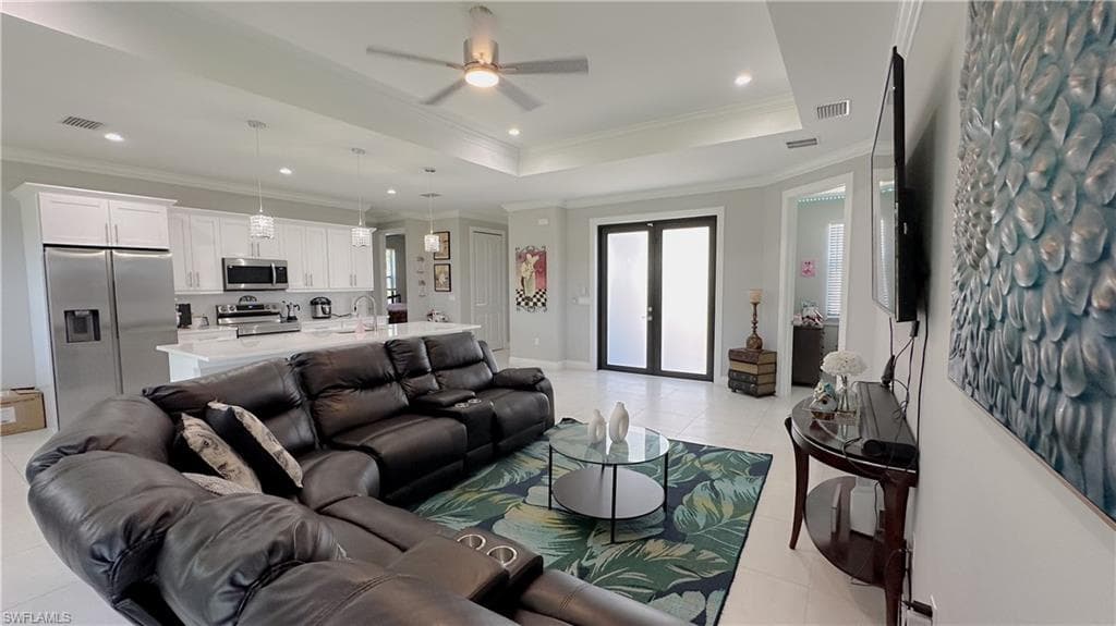 2936 16th Ave SE, Naples, FL 34117-11