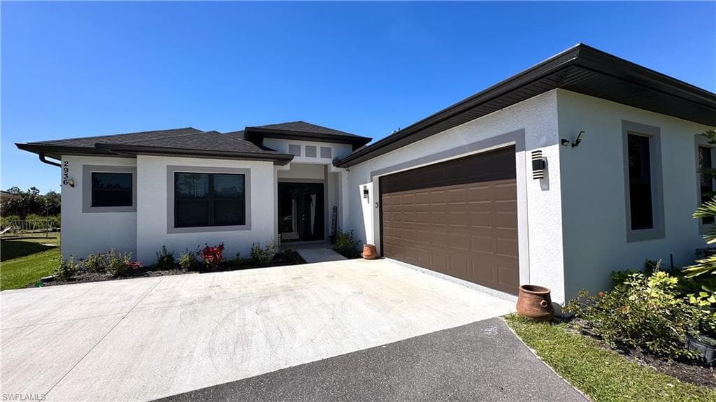 2936 16th Ave SE, Naples, FL 34117-2