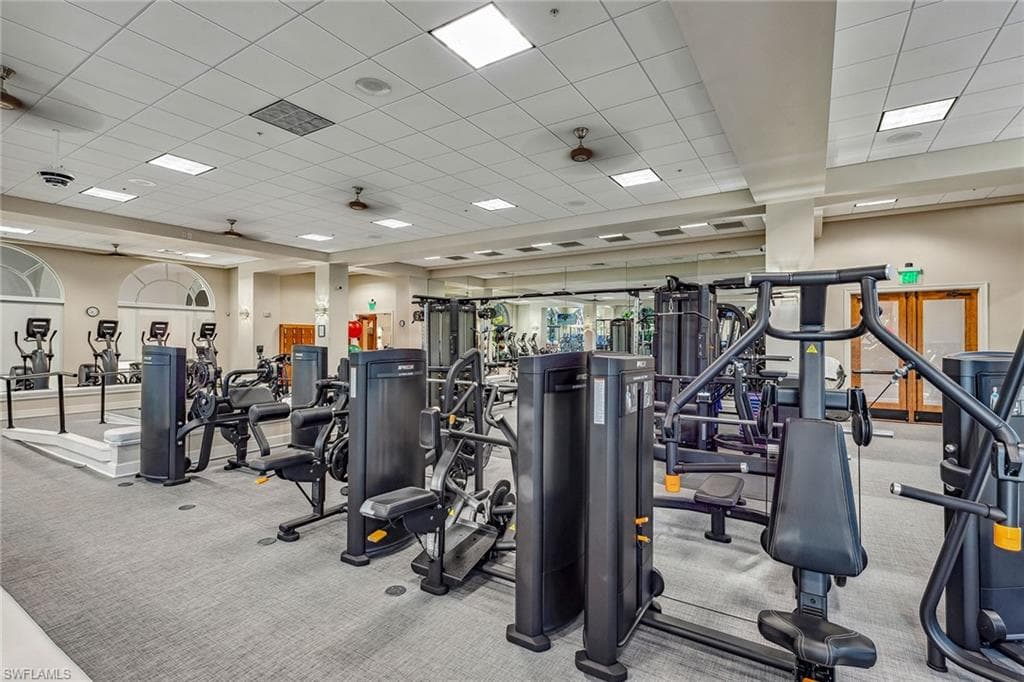3058 Aviamar Cir, Naples, FL 34114-46