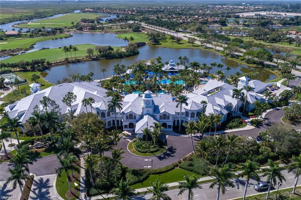 3058 Aviamar Cir, Naples, FL 34114-51