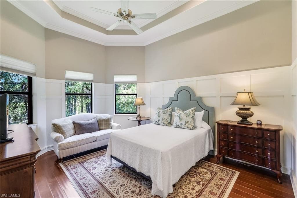 7291 Acorn Way, Naples, FL 34119-12
