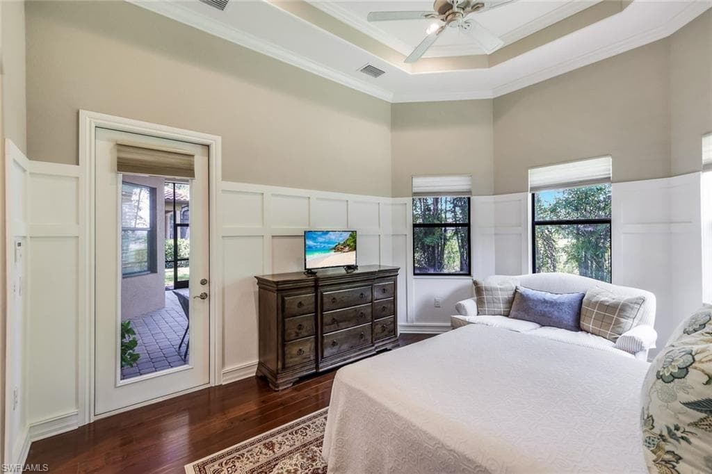 7291 Acorn Way, Naples, FL 34119-13