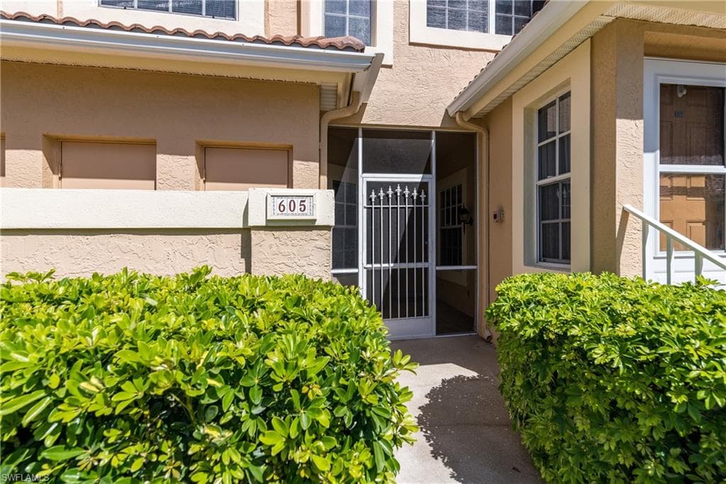 13046 Amberley Ct 605, Bonita Springs, FL 34135-21