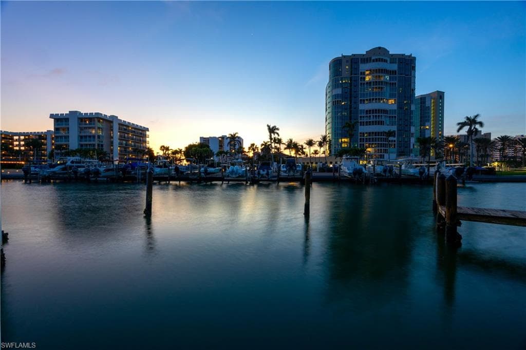 4000 Gulf Shore Blvd N 500, Naples, FL 34103-48